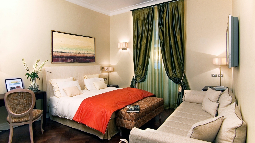 Vivaldi-Luxury-Rooms-Roma-camera-suite-a